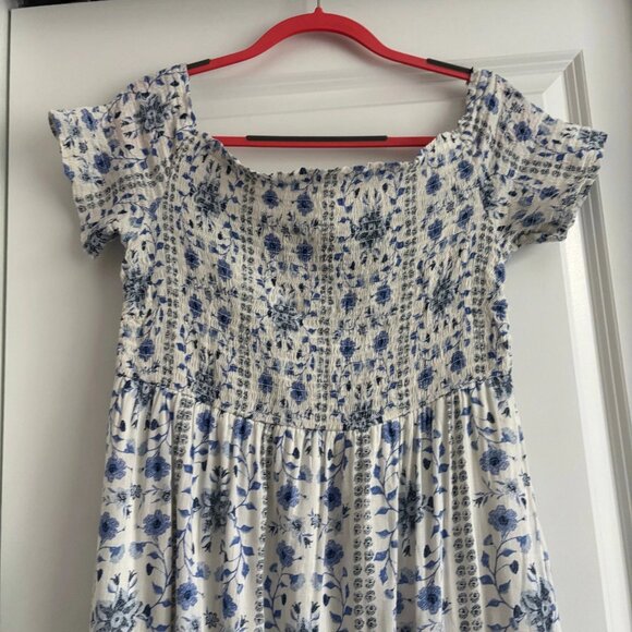 Old Navy Women’s Off the Shoulder Smocked Ditsy Floral Print Midi Dress Sz L - Picture 3 of 8
